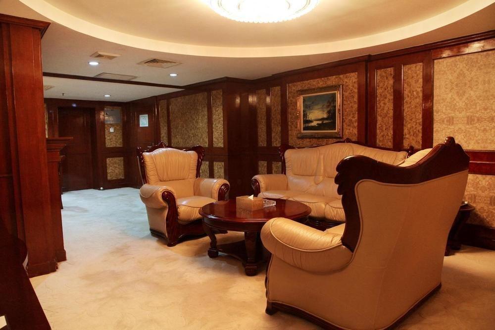 Guangzhou Jinying Hotel Екстериор снимка