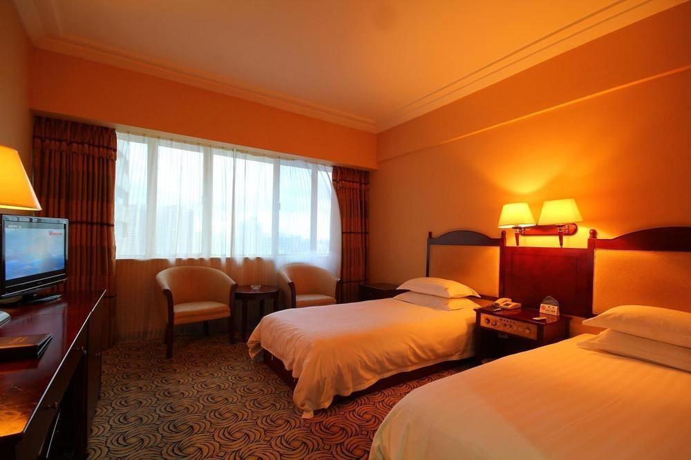Guangzhou Jinying Hotel Екстериор снимка